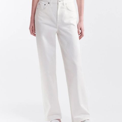 Filippa K Kay Jean, str 28