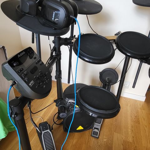 Alesis trommersett DM7X