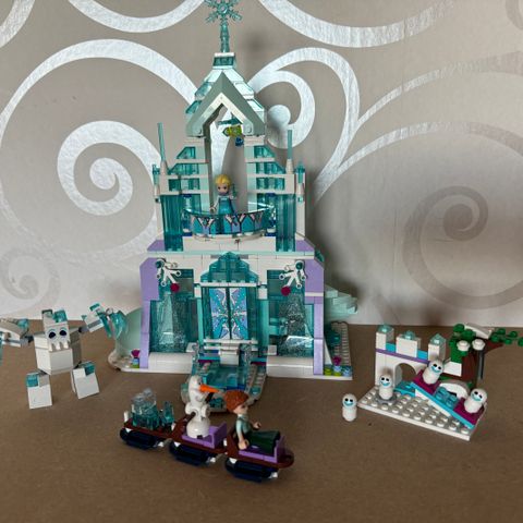 Lego 43172 - Elsas magiske isslott