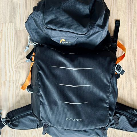 Lowepro kamerasekk bp 300 aw ii - ny pris!