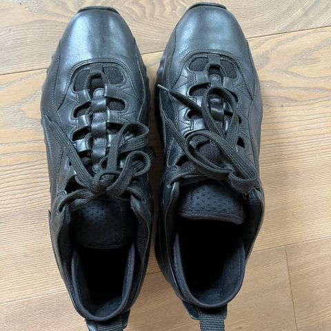 ACNE Manhattan SNEAKERS str 43