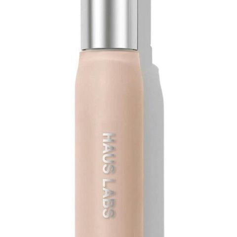 Haus Labs triclone skin tech concealer 04