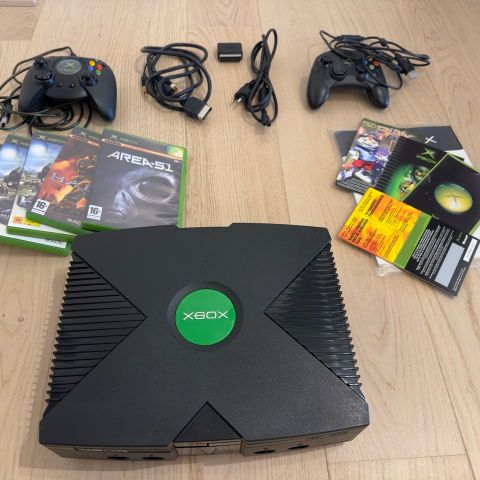 Original Xbox 2001