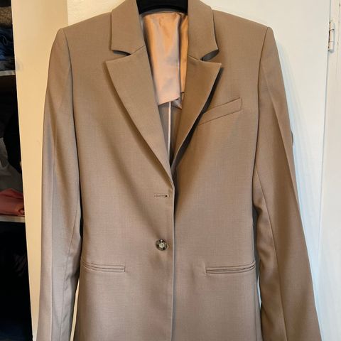 Blazer/dressjakke i tynn ull fra HM Premium str 36