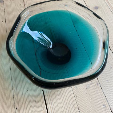 Kunstglass fra Magnor Glassverk