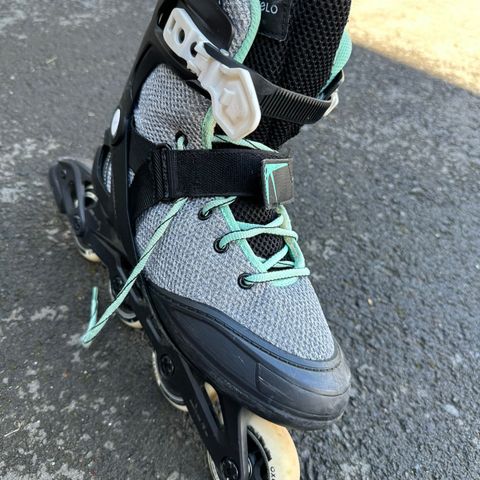 Rollerblades str 39