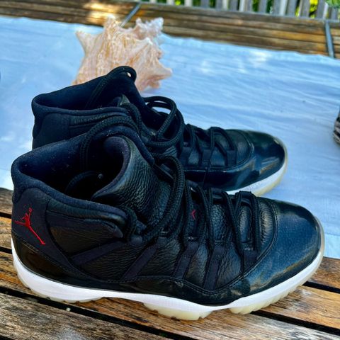 Jordan 11 72-10