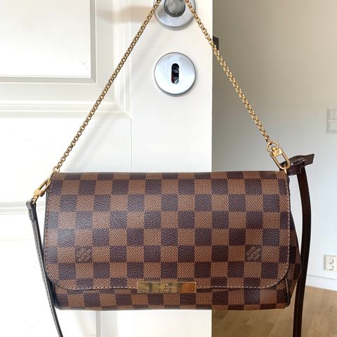 Louis Vuitton Favorite MM selges.