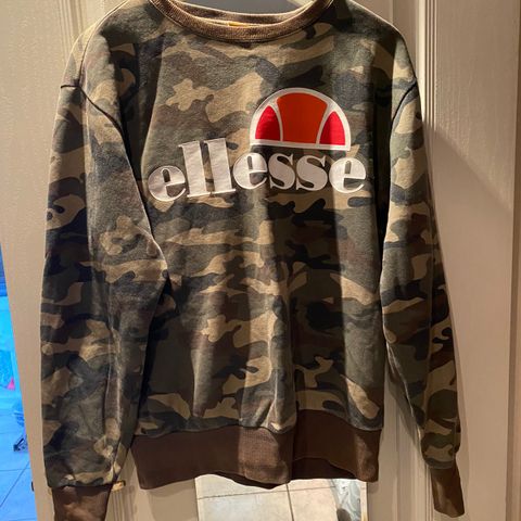 Original Ellesse genser str.S🌟🌟🌟