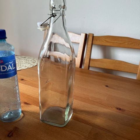 Glass flaske