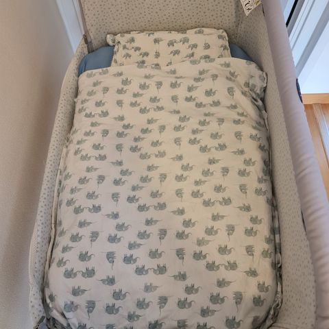 Chicco next2me Bedside Crib