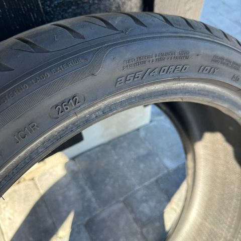 Dekk 4 stk Goodyear Eagle 255/40-20 ca 5 mm