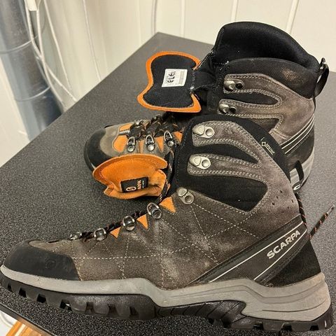 Lite brukt Scarpa fjellstøvler str 43