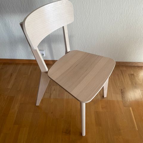 4 Ikea Lisabo stoler