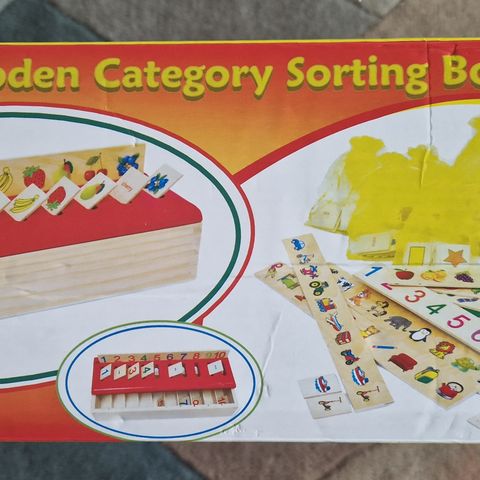 Category sorting box - toys of wood Oxford