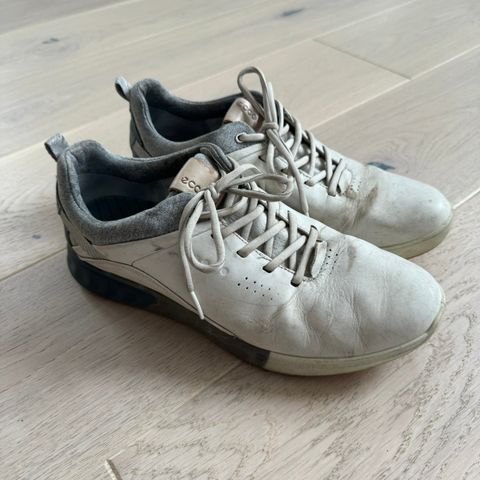 Ecco golfsko dame strl 40