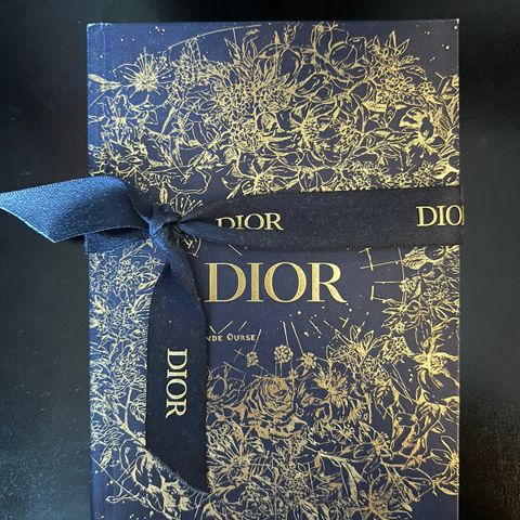 Dior notatbok