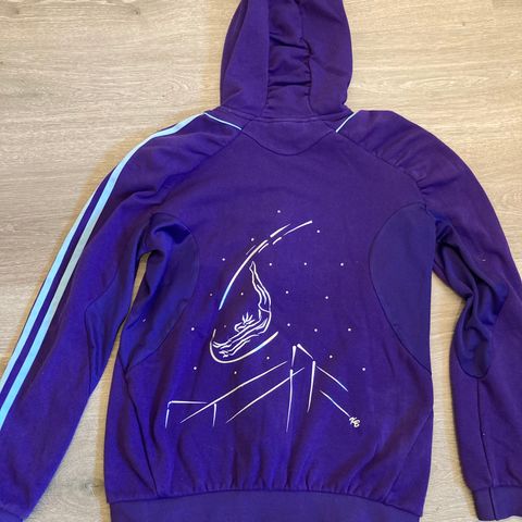 Treningsjakke Adidas med Svarovski steiner (38)