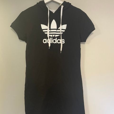 Adidas kjole