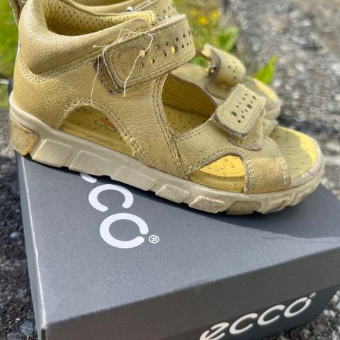 Ecco sandaler 27 str.