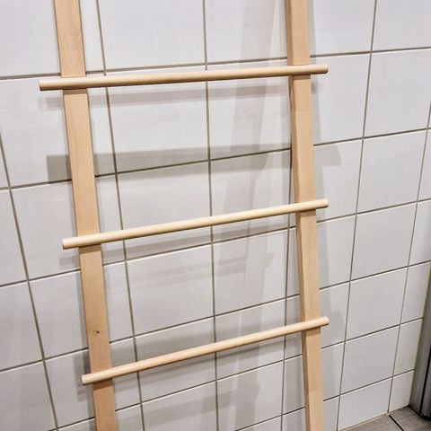 Vilto håndklehenger fra IKEA