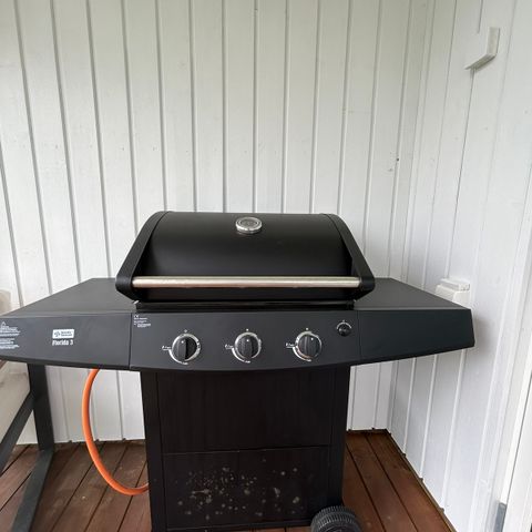 Florida 3 gassgrill m/grilltrekk, regulatorsett og gasskolbe