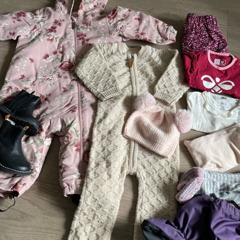 Nydelig klespakke med dress, ull, fleece m.m til høst/vinter i str. 80