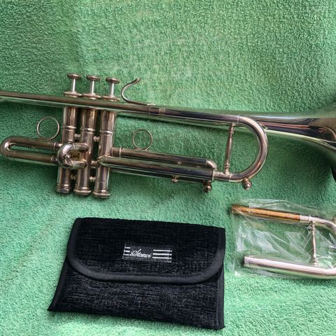 Stomvi VRII Bb trompet