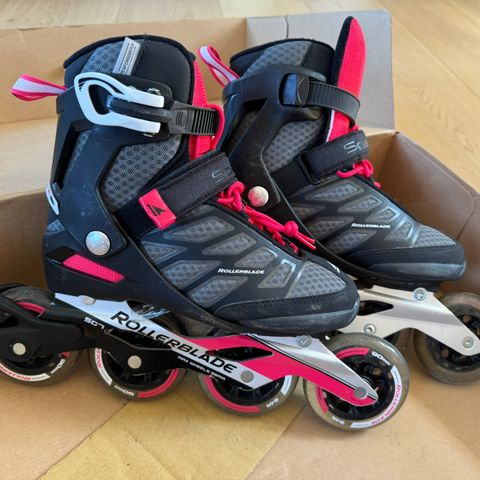 Rollerblade str 38.