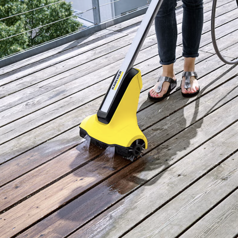 LEIES UT! Terrassevasker (Tre/Stein børster) Kärcher PCL 4 T-Cleaner 2-in-1.