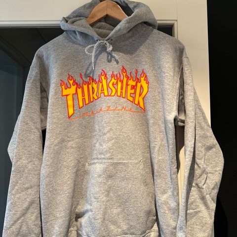 Thrasher genser