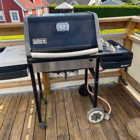 Weber E-310 gassgrill