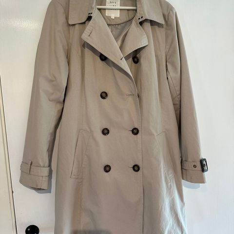 DAYS LIKE THIS beige trench coate str. L