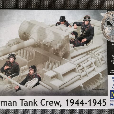 MB Models German Tank Crew 1944-1945 1/35 scale