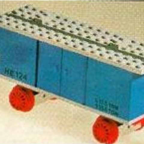 Lego 124 Goods wagon