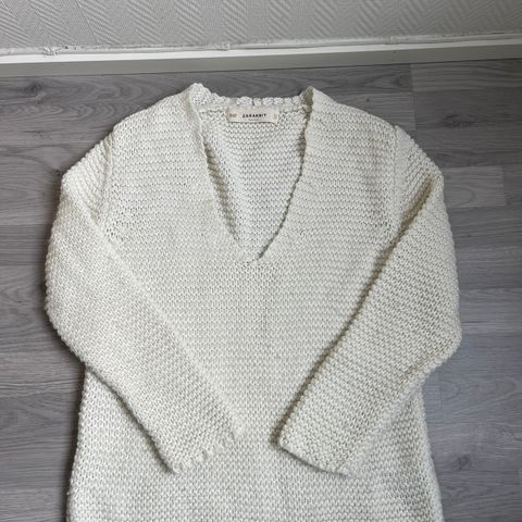 Fin genser fra Zara
