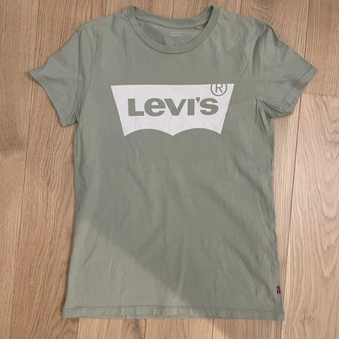 Levis t-skjorte