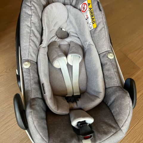 Maxi cosi pebble