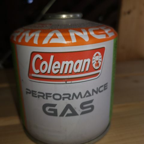 Gas