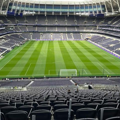 Tottenham vs Newcastle United (04.01.25) - 1882-billetter på South Stand