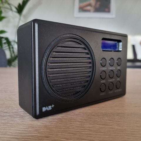 Enkel og greit DAB+ radio fra Exibel