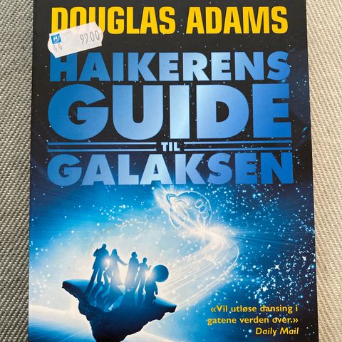 HAIKERENS GUIDE TIL GALAKSEN - Douglas Adams. BILLIGST PÅ VESTLANDET!