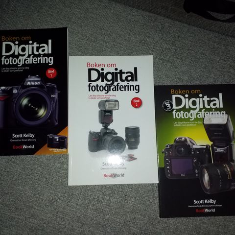 Boken om Digital fotografering. Bind 1-3 selges..📸📚