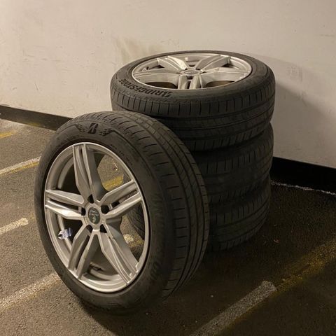 18" pene felger med 215/55 R18 Bridgestone Turanza Eco