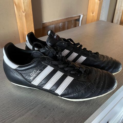 Adidas Copa Mundial 42 2/3