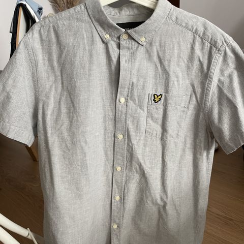 Tommy Hilfiger , Lyle & Scott t-skjorter , lite brukt