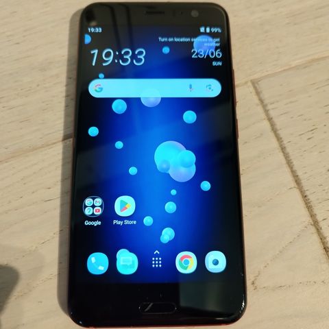 HTC U11 dual SIM mobil
