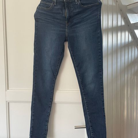 Levis 720