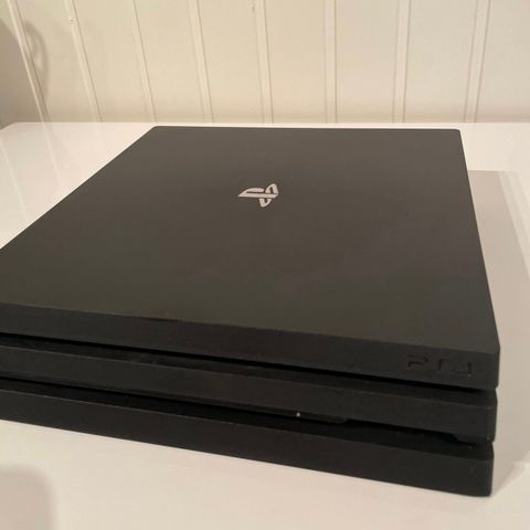 NY PRIS MÅ FÅ DENNE VEKK - Playstation 4 PRO