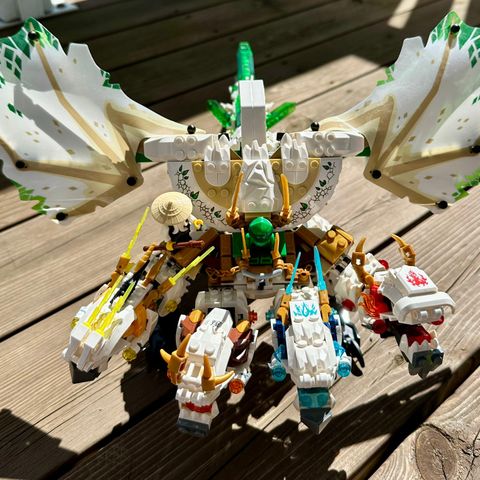 Lego Ninjago Legacy Ultra-dragen 70679